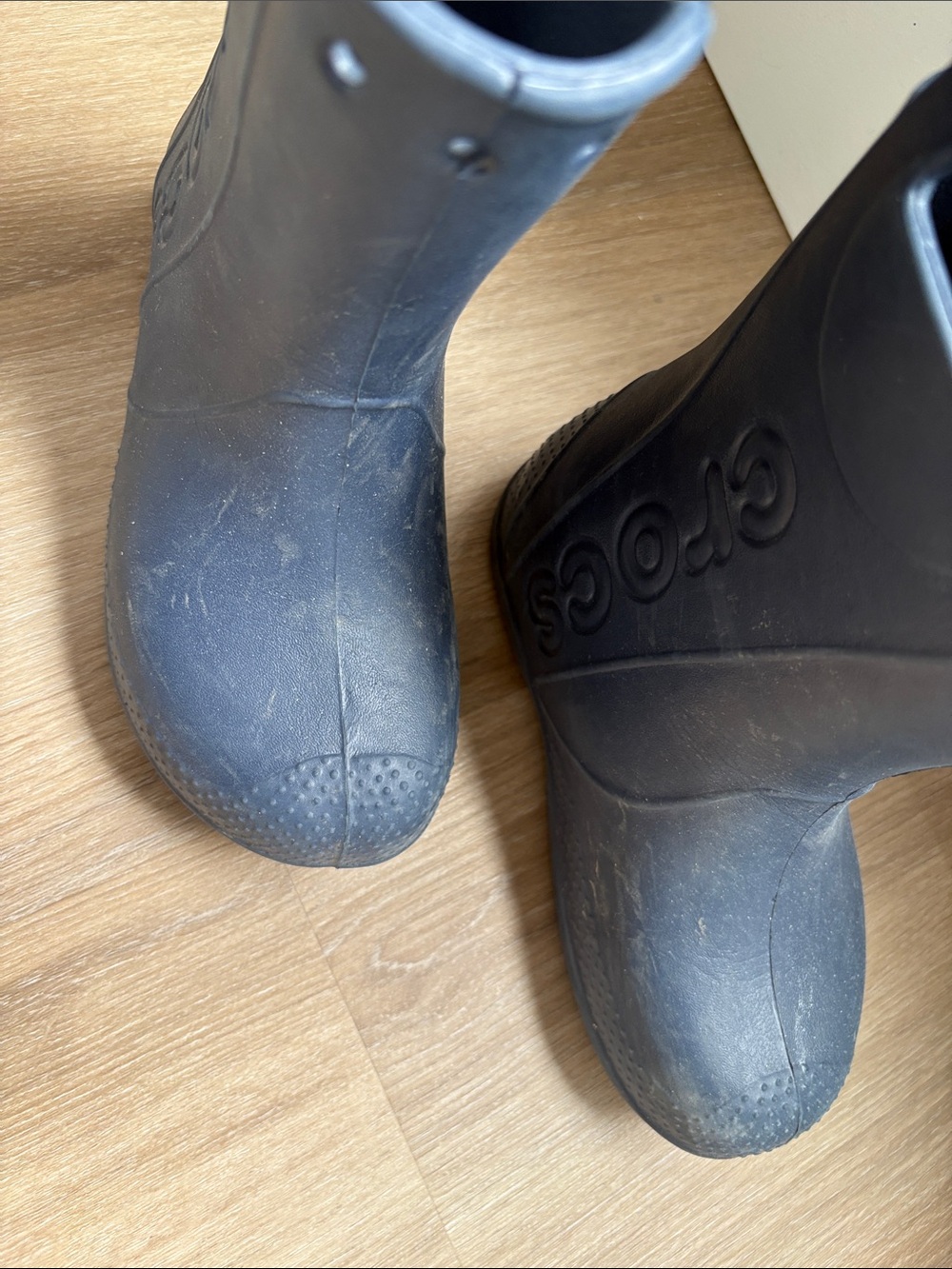 CROCS Kids Navy Blue Handle Rain Boots size 1 junior - Picture 3 of 7